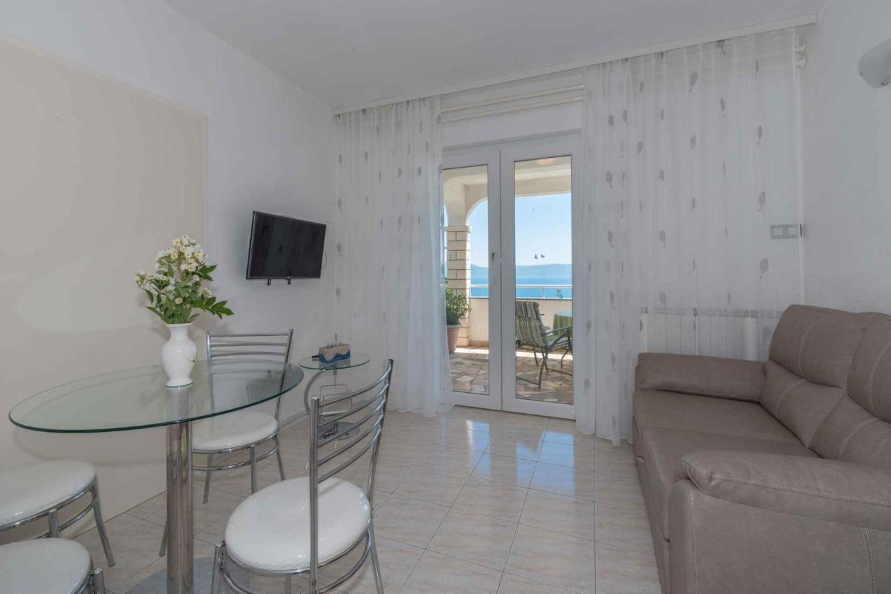 Apartments In Ravni/Istrien 30383 מראה חיצוני תמונה