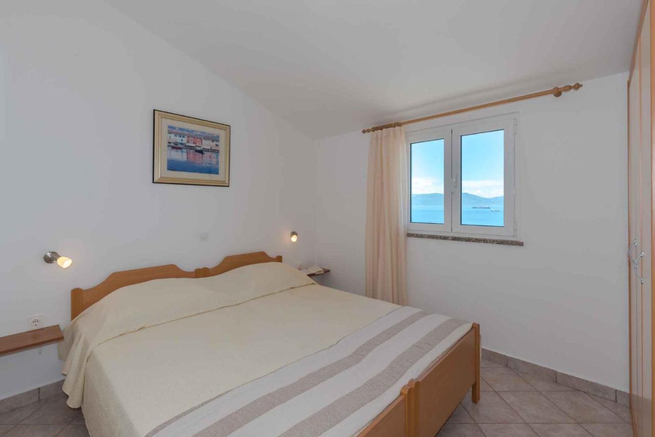 Apartments In Ravni/Istrien 30383 מראה חיצוני תמונה